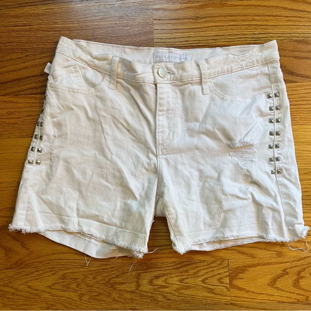 Rock & republic studded white jean shorts size 12
